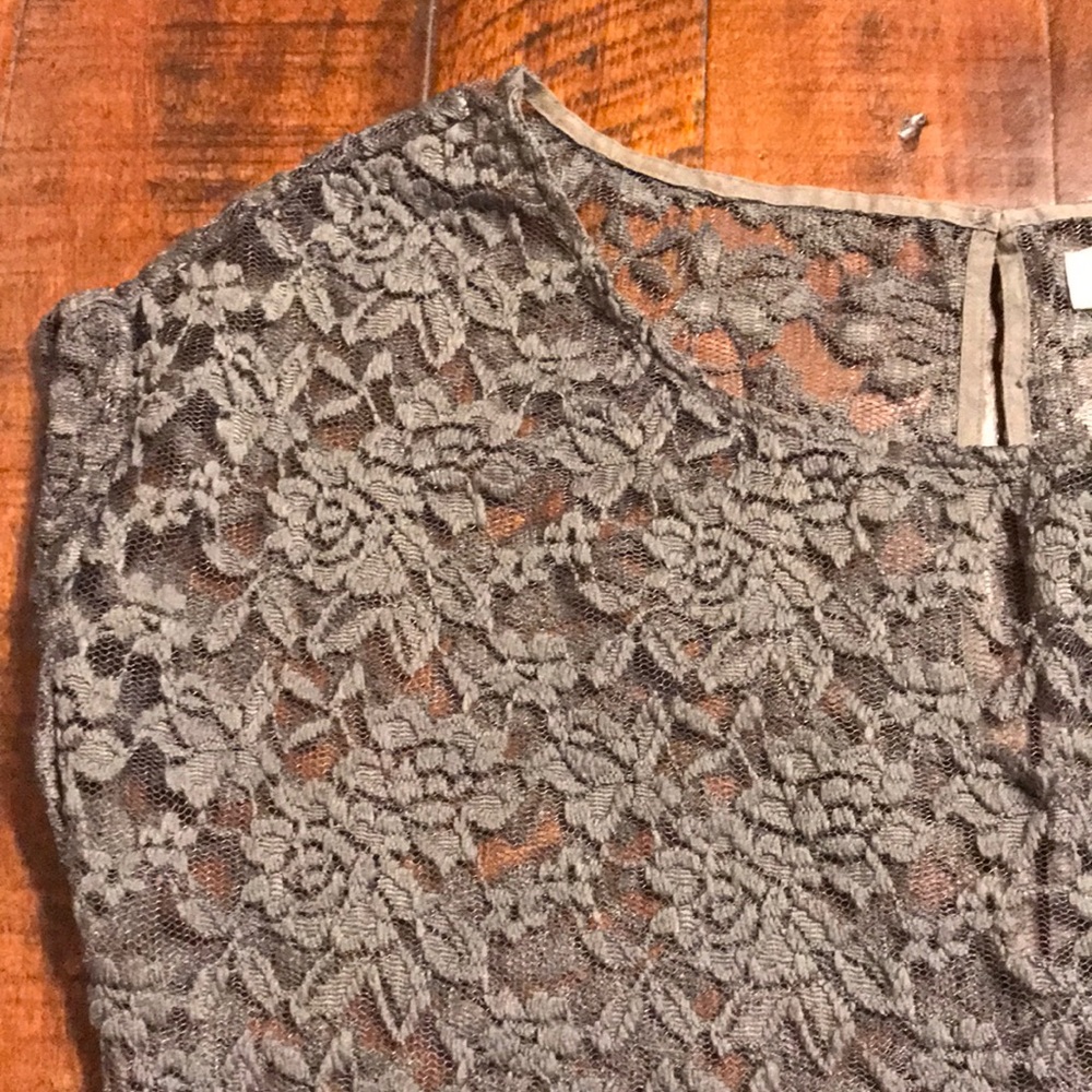 AERIE Lace Gray Top Sz XS - Picture 4 of 8